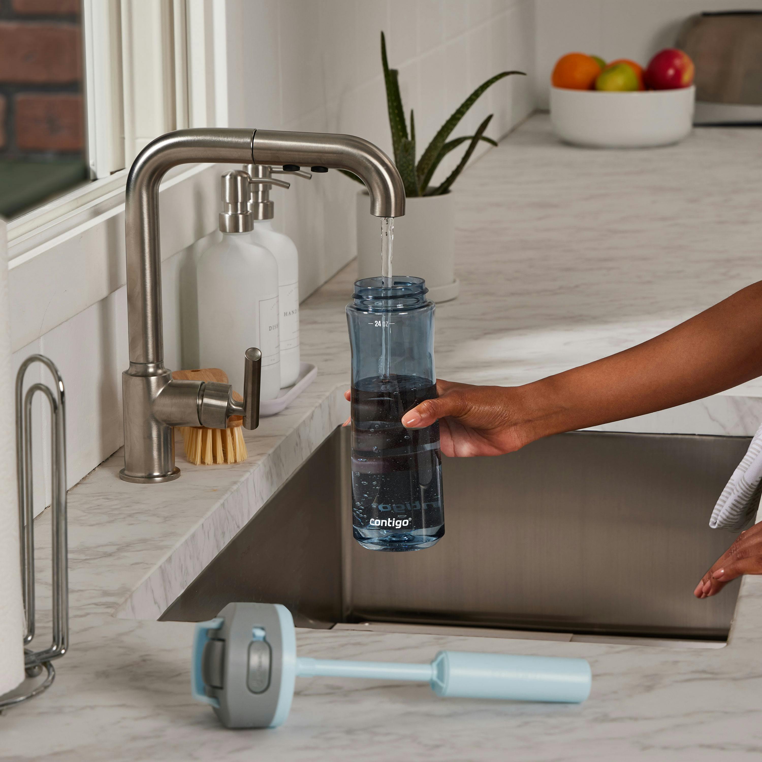Contigo® Wells Plastic Filter Water Bottle with AUTOSPOUT® Straw Lid and Replacement Filter, 24 Oz